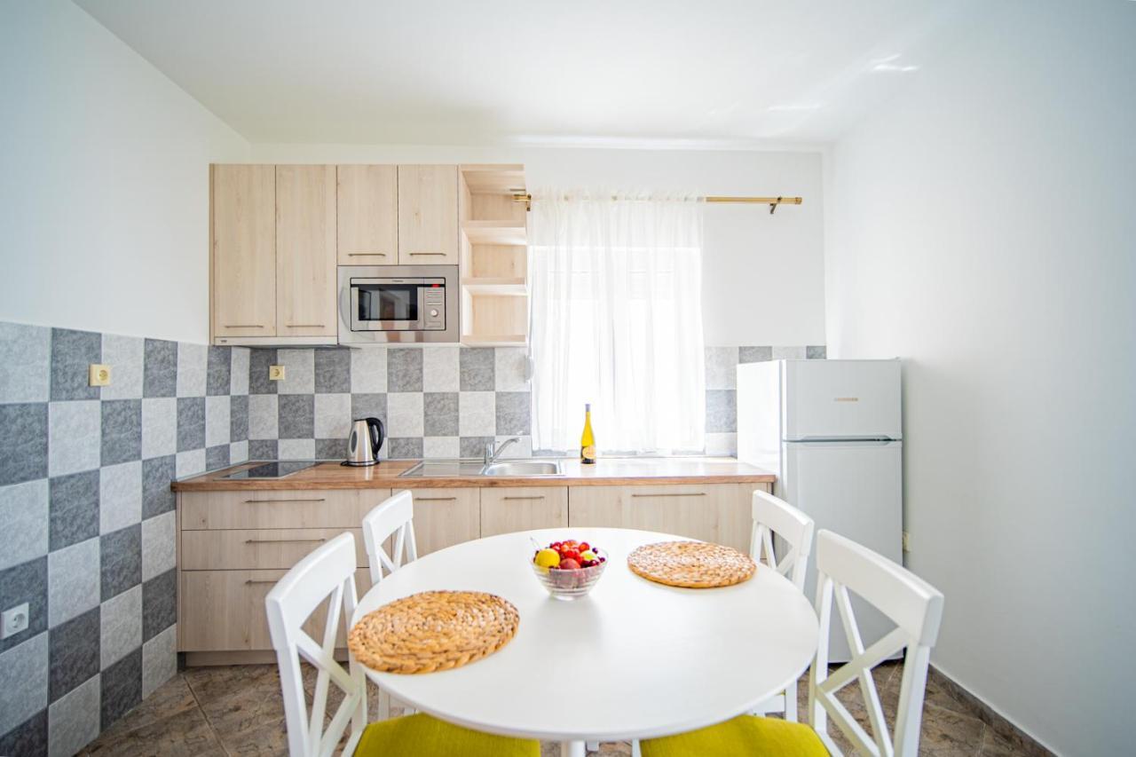 Apartments Novo Mulo Тиват Экстерьер фото